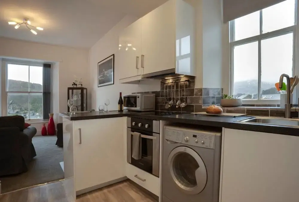 Charming 1BR - Town Centre-parking-stunning Views