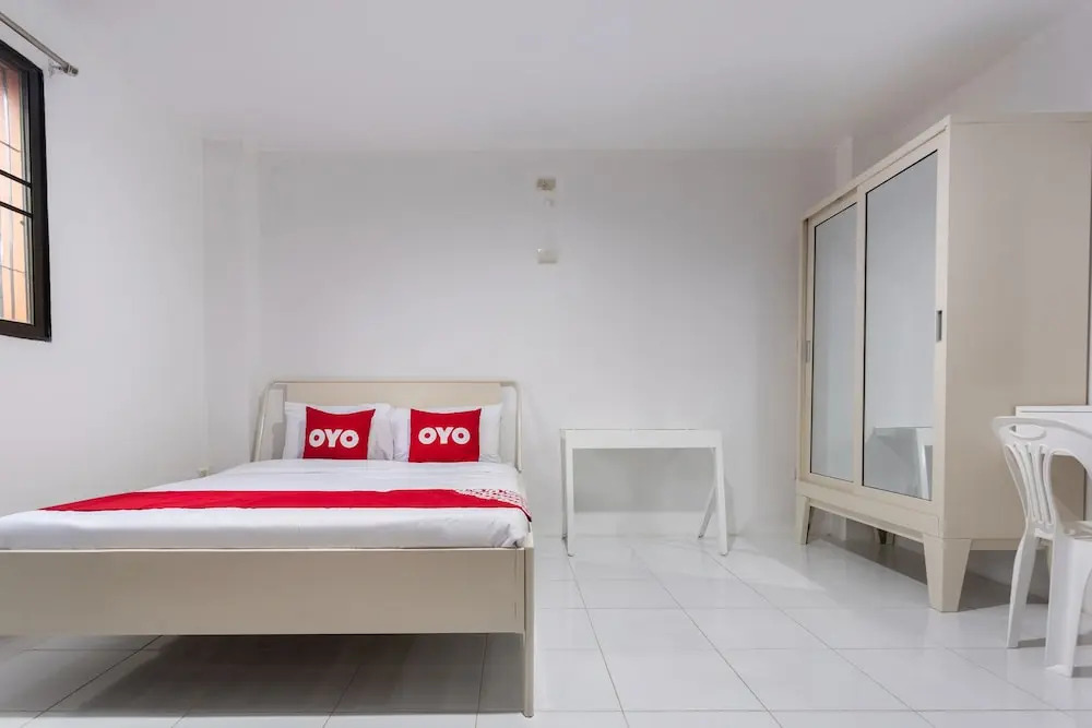 OYO 1104 Goldenville