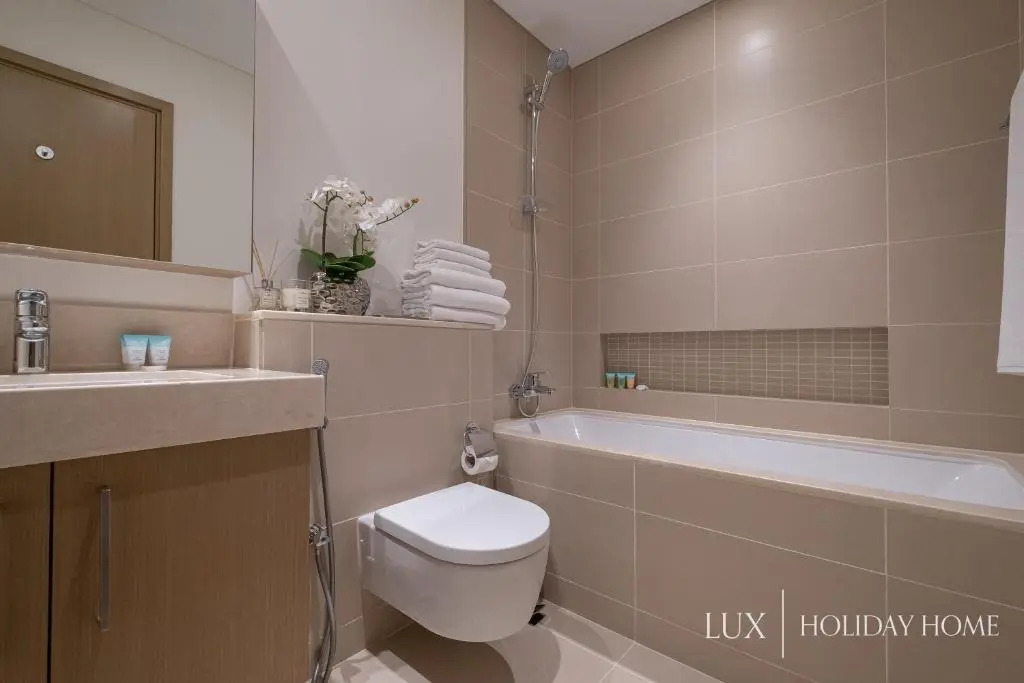 LUX 52 42 Deluxe Island view suite