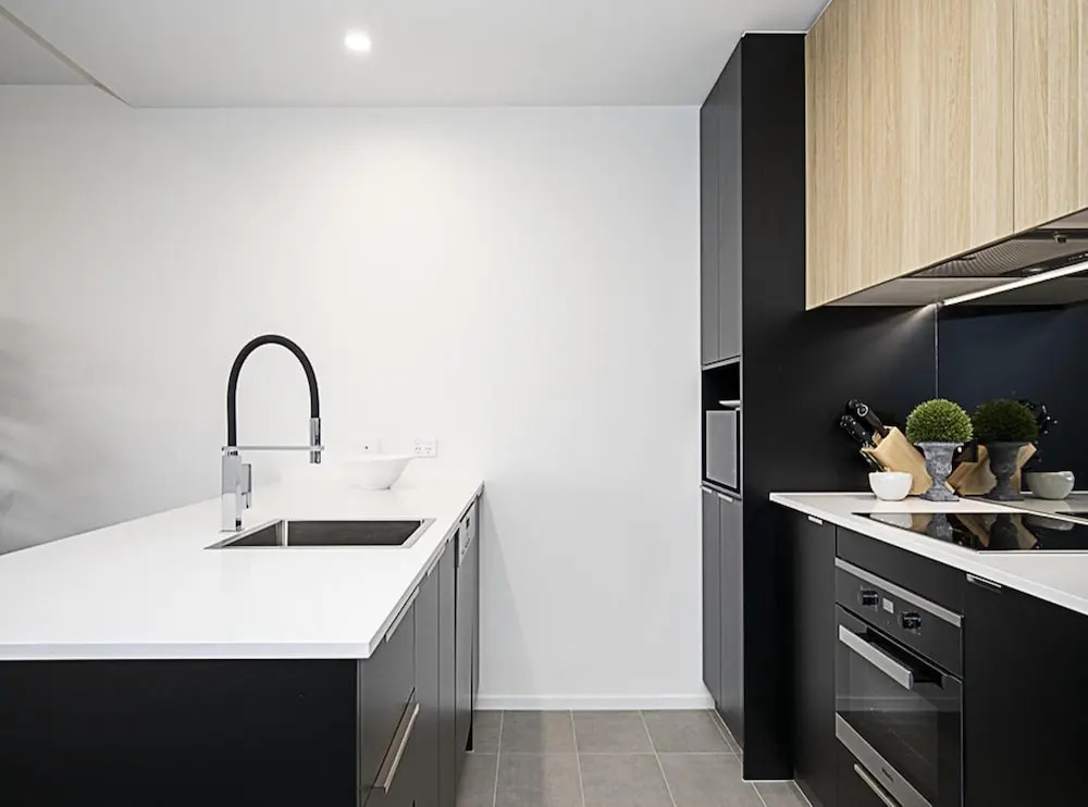 CANBERRA CHIC-hosted by:L'Abode Accommodation