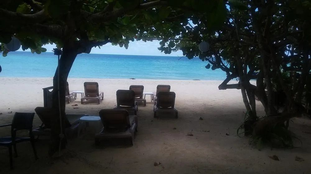 Beach House Villas and Hotel