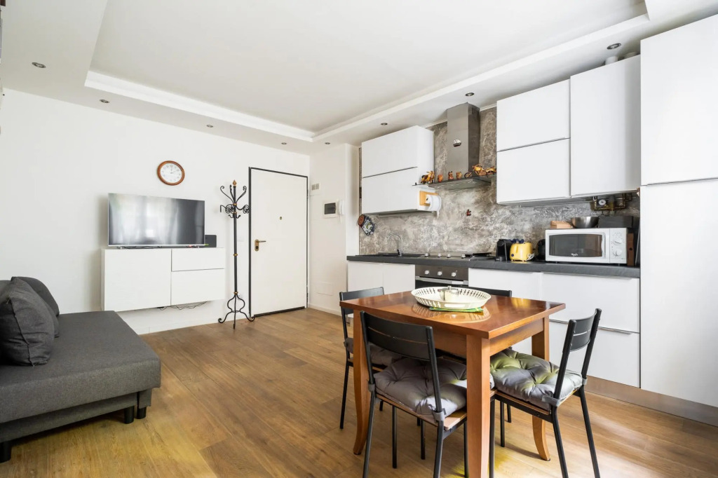 XVI Charm Apartment by Wonderful Italy