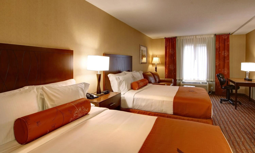 Phoenix Inn Suites Albany