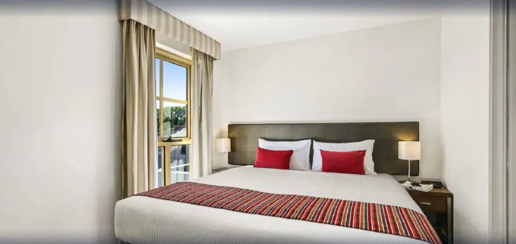 Melbourne Carlton Central Apartment Hotel Official