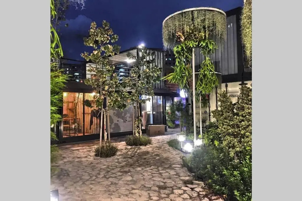 The Whale House | 100m From Batu Ferringhi Beach