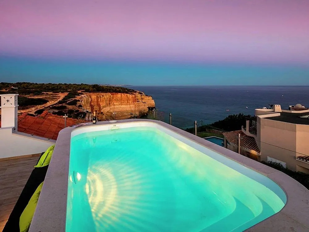 Stylish & Modern Carvoeiro Villa 2 Bedrooms Villa Benagil Stunning Views