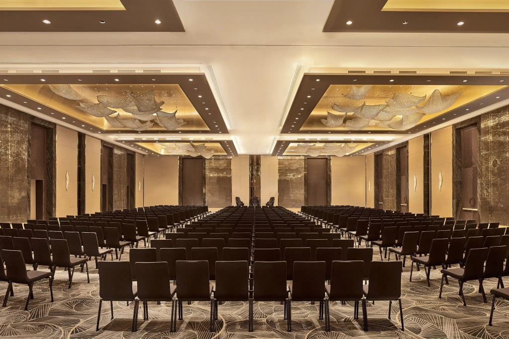 The Ritz-Carlton, Astana