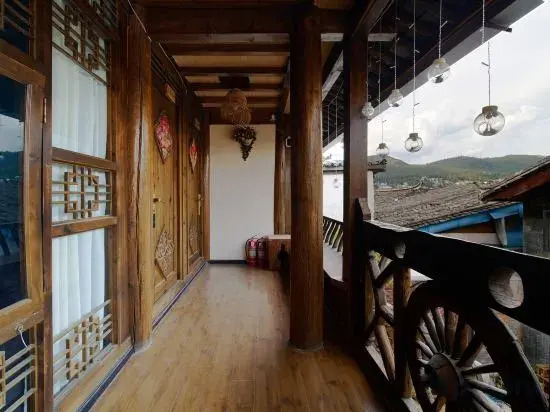Lijiang Bielai Inn