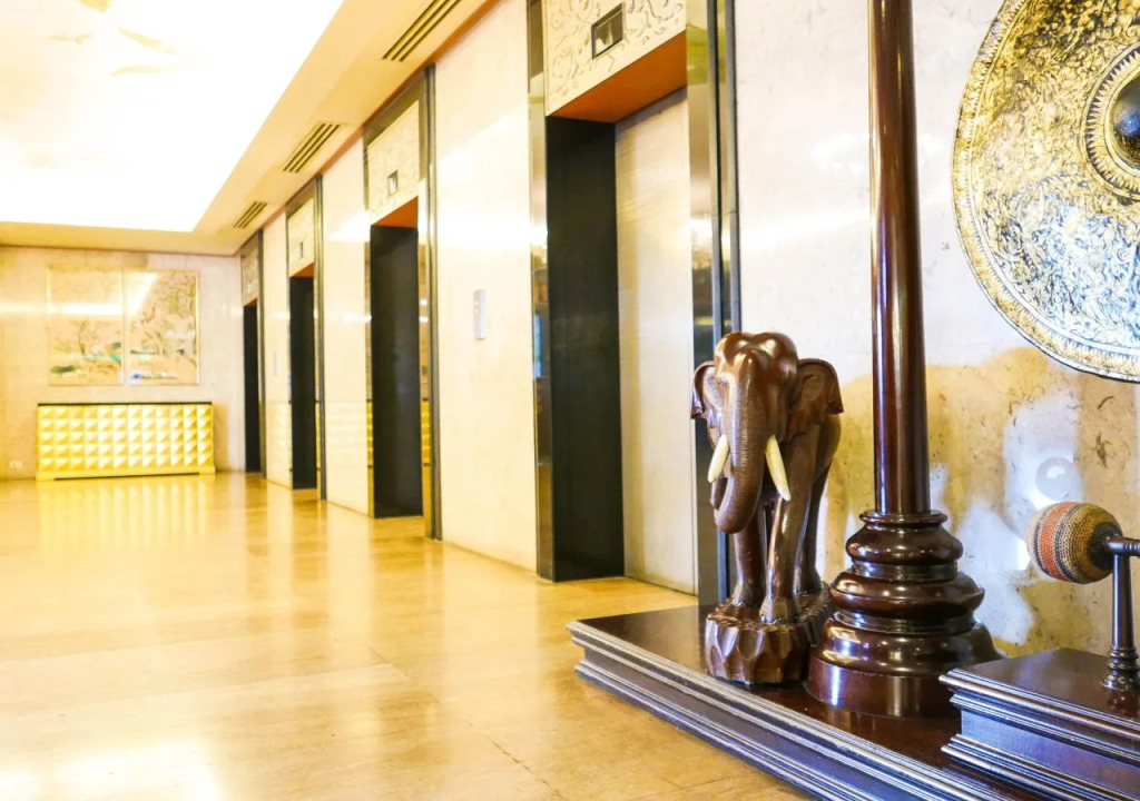 Indra Regent Hotel