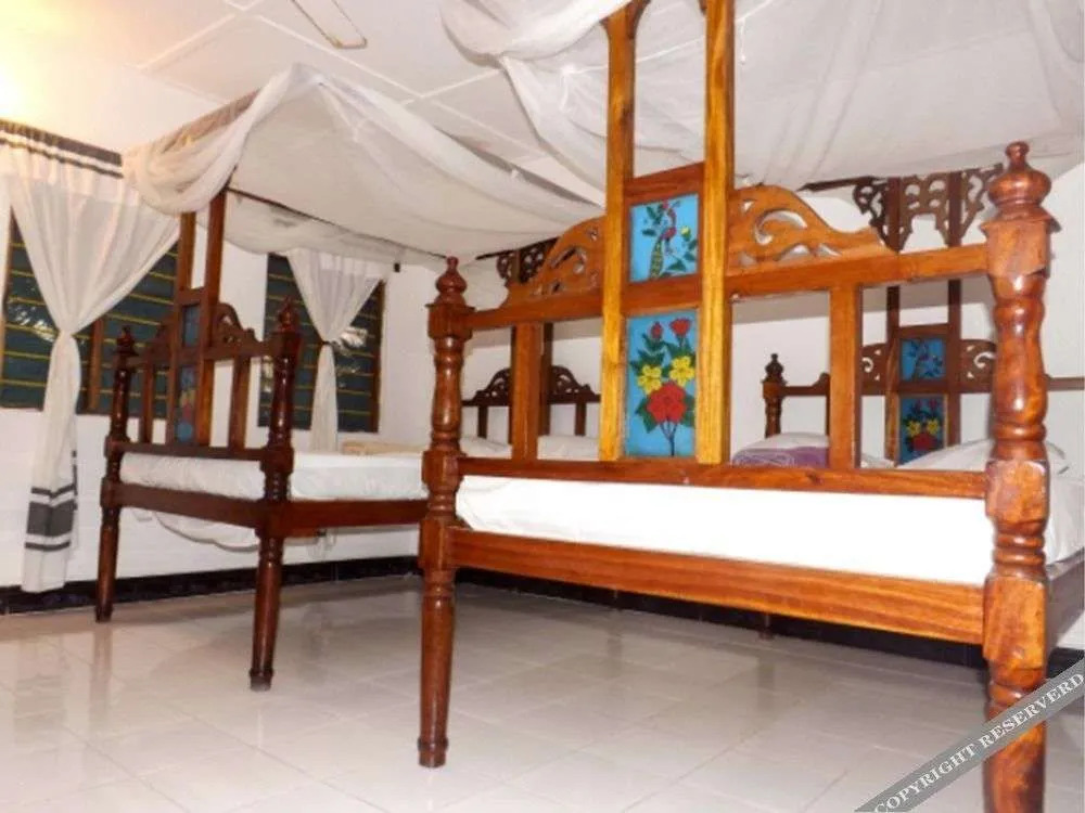 Paradise Beach Bungalows Nungwi