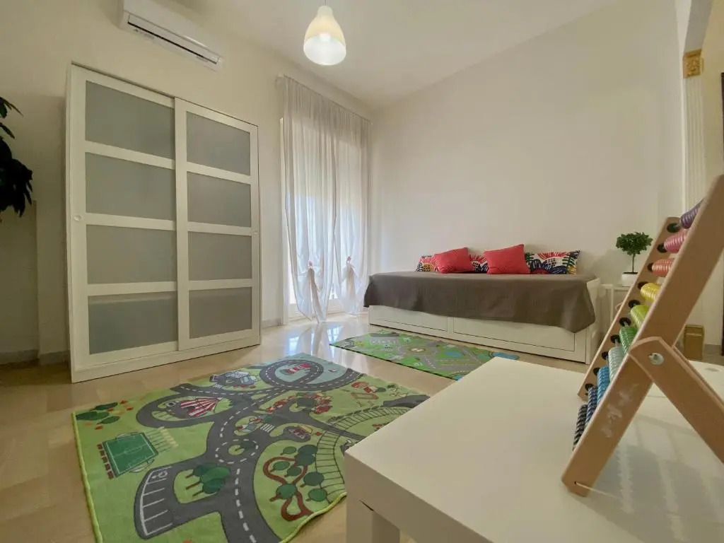Guest House Service - Game Apartment