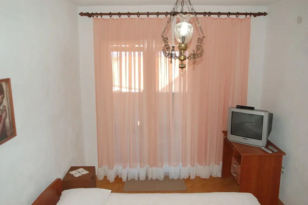 Apartments And Rooms Anka