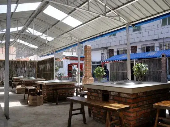 Dejiling Business Hotel