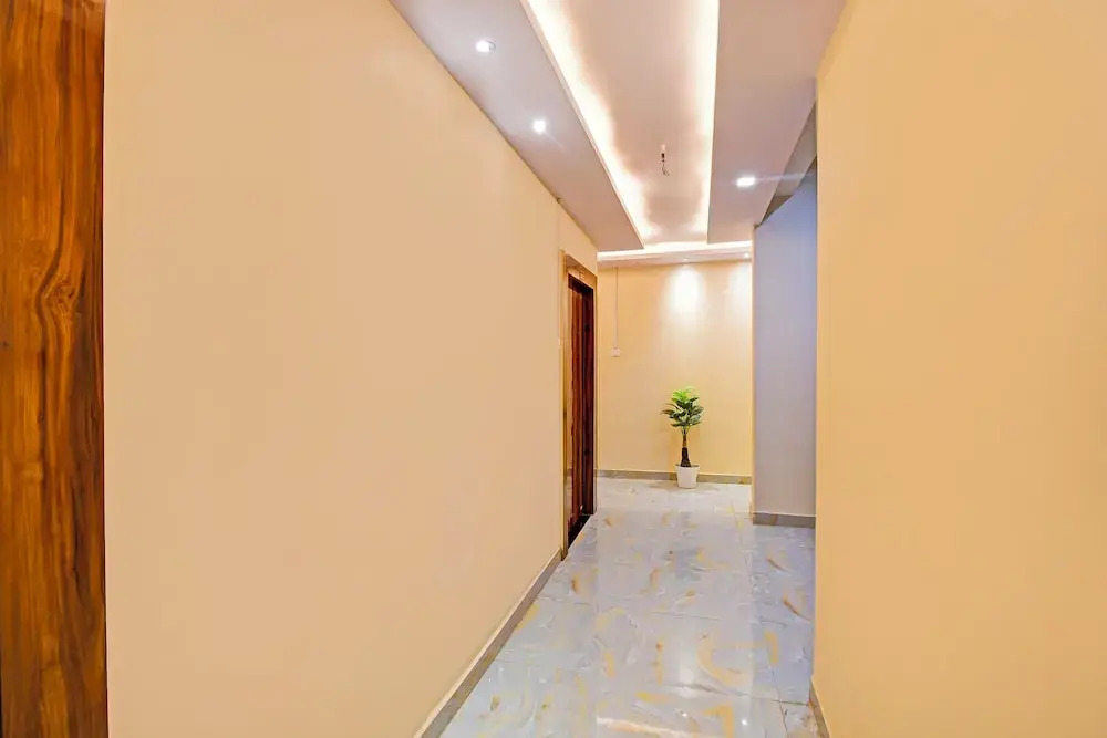 Fabhotel Rj
