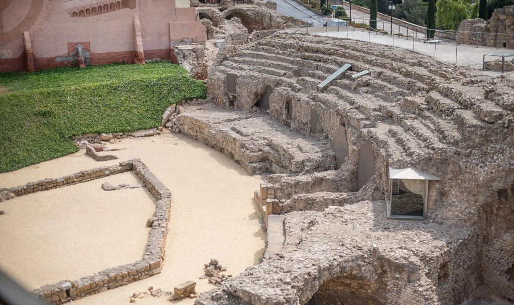 TH91 CIRCUS HOUSE in Tarragona