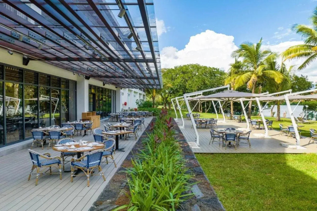 Oceans Creek Beach Hotel