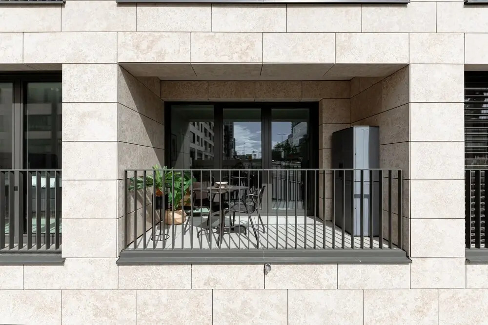 Comfy 1BR Apt w Balcony at Cloche dOr