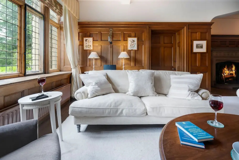 Richmond Place - Apartment in Private Mansion