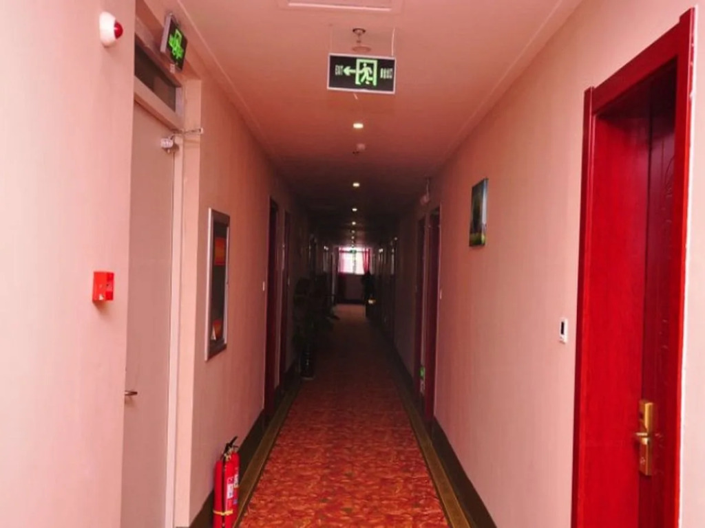 GreenTree Inn Dezhou KangBo Avenue Statium Express Hotel