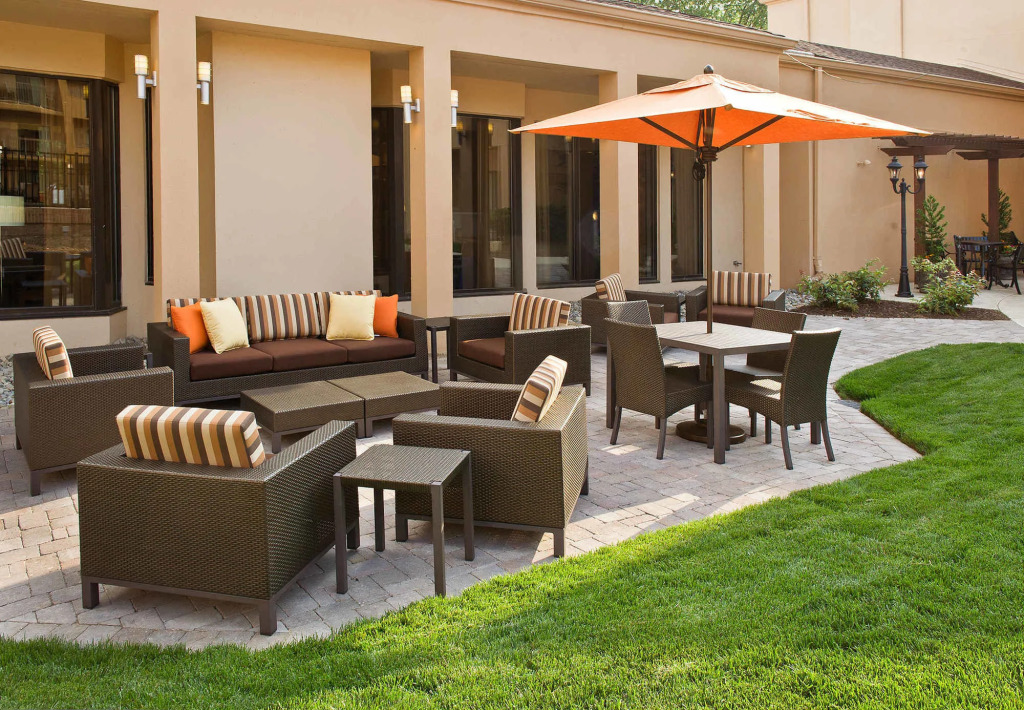 Courtyard by Marriott Raleigh Midtown
