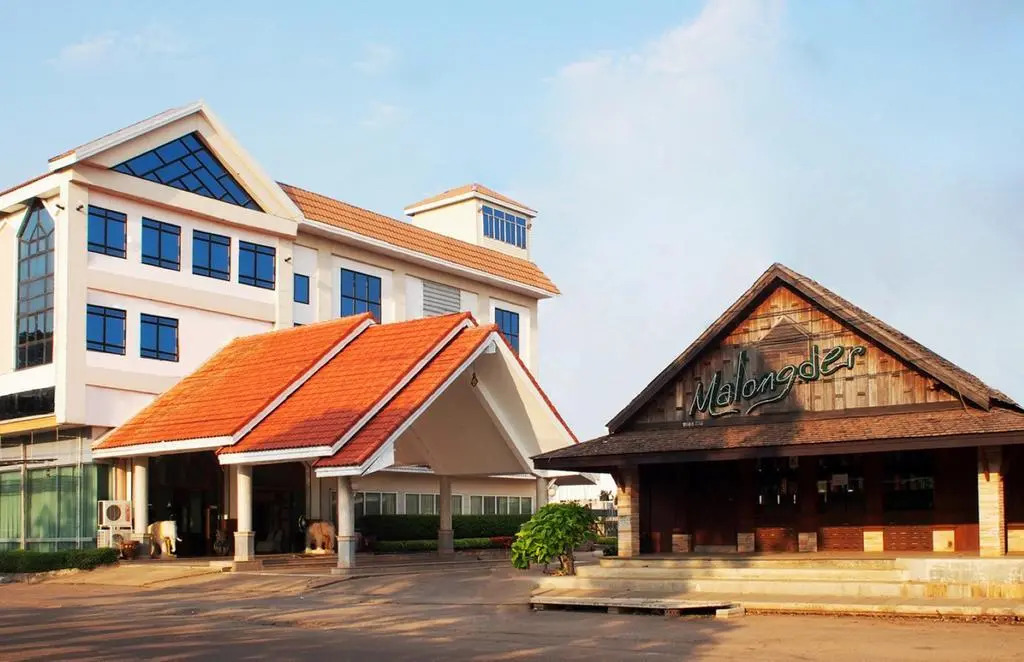 NH Elegant Hotel