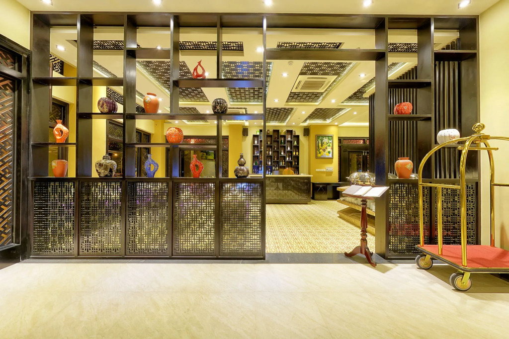 Royal Riverside Hoi An Hotel-Newly Renovated & Reopened