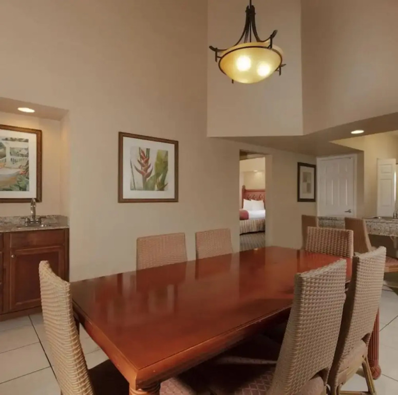 Luxury Resort Minutes from Disney