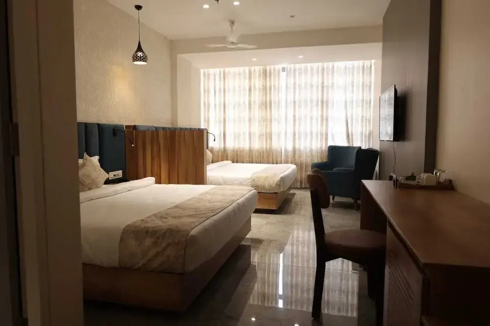 Varay Eco Hotel