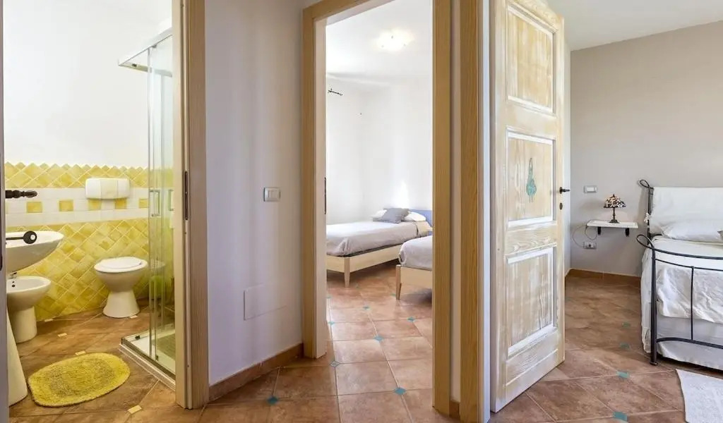 Alghero Villa Josephine con piscina e Parco per 8 ospiti