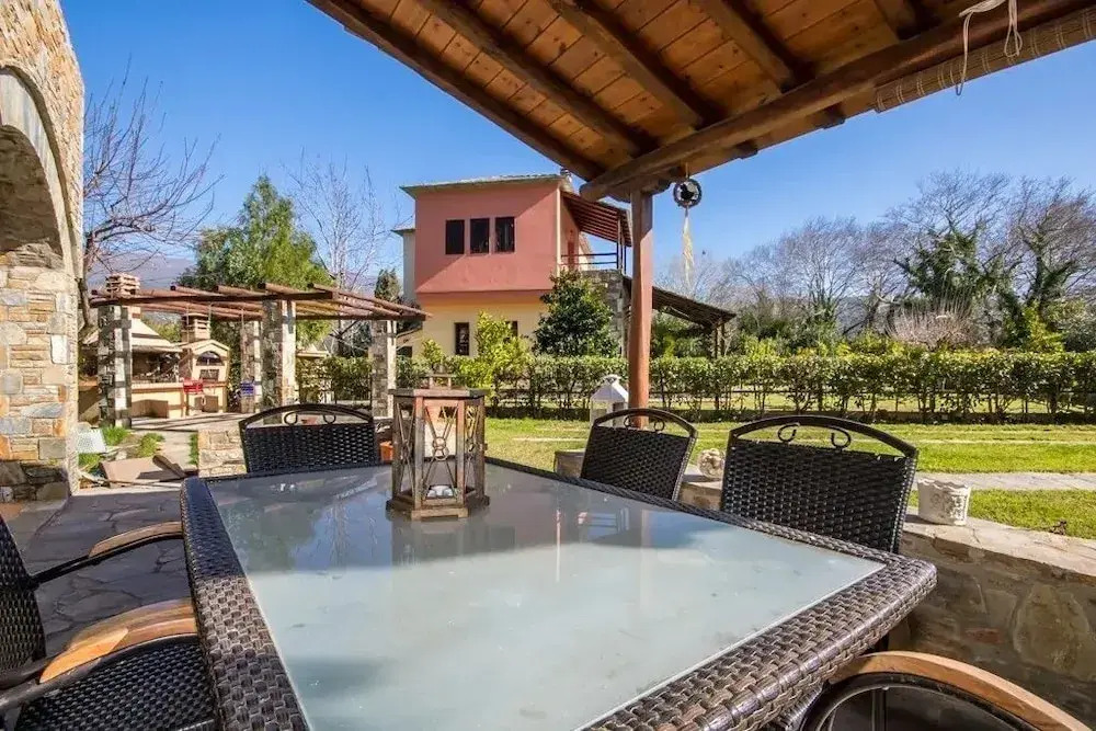 Luxury Villa Helios