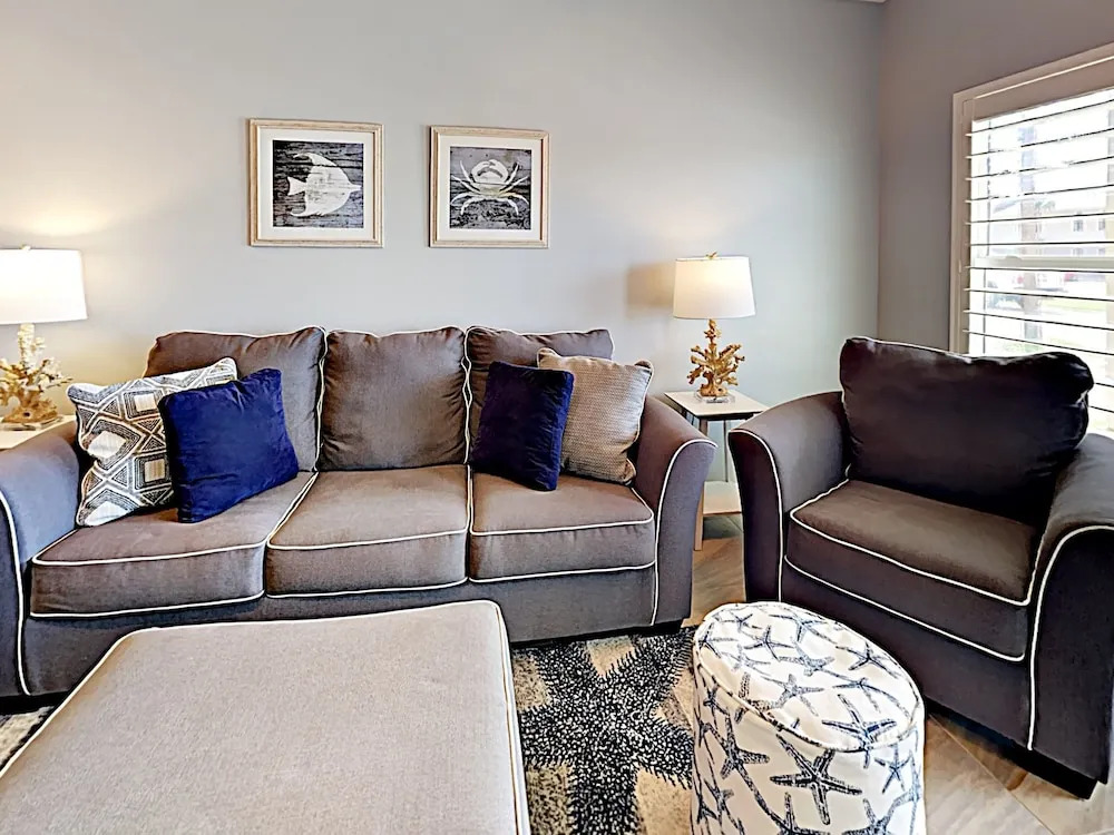 Shorely Our Paradise - 4 Br Townhouse