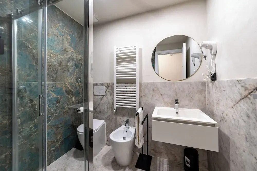 Leovinci Rooms
