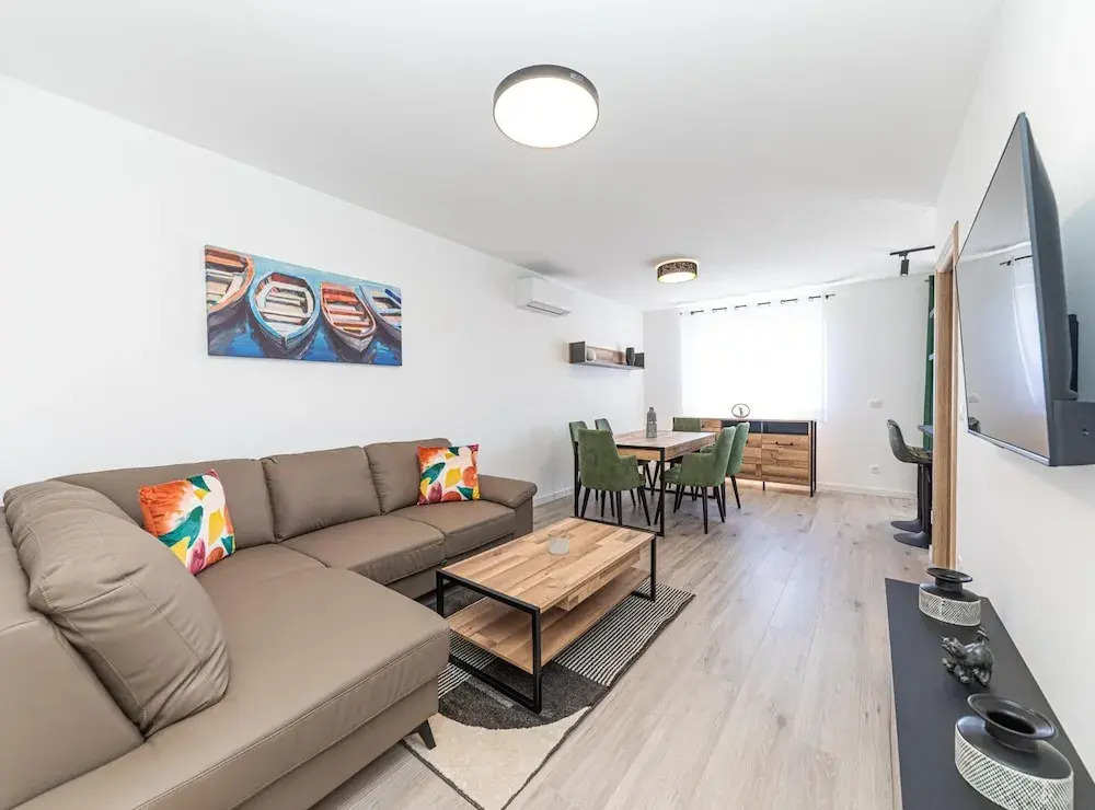 Elegant Kastel Novi Apartment With Sea View Balcony