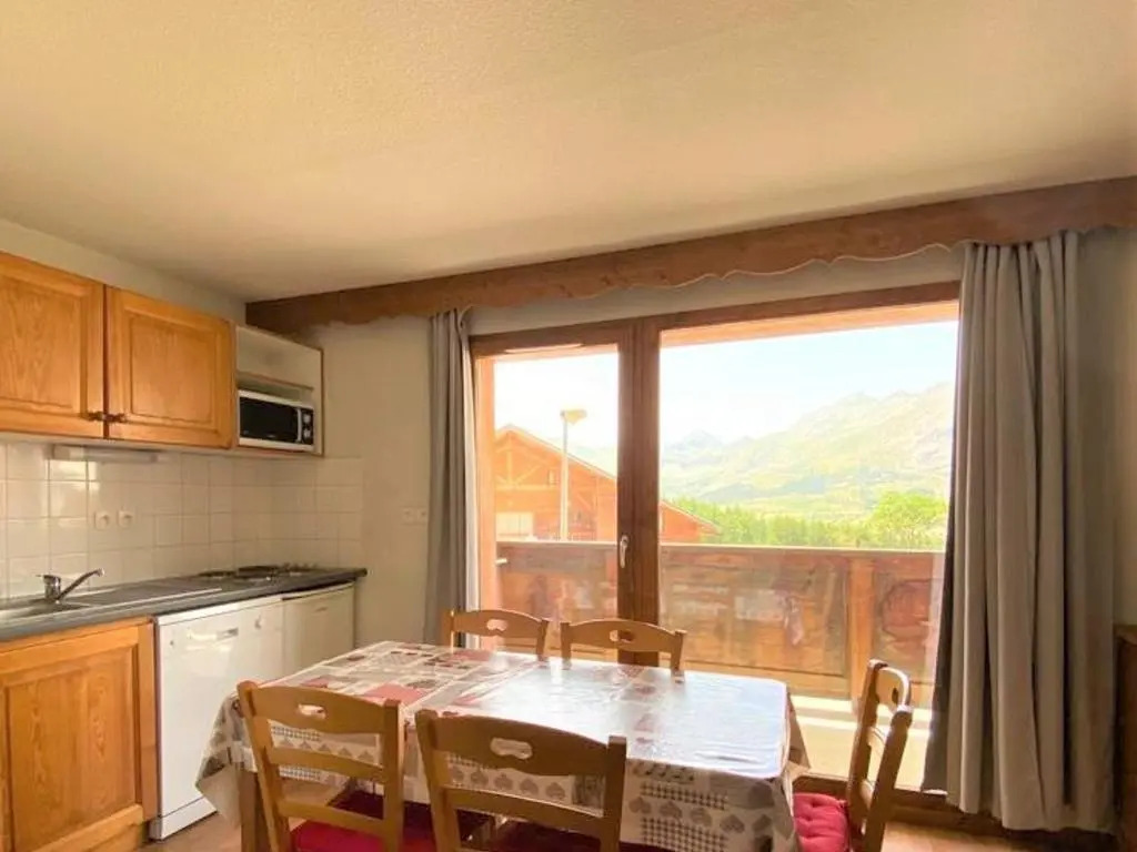 Appartement Le Dévoluy, 2 pièces, 6 personnes - FR-1-504-484