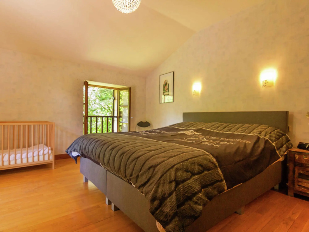 Large farmhouse with private garden