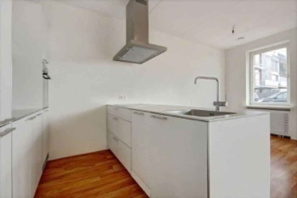 Amsterdam View Apartment