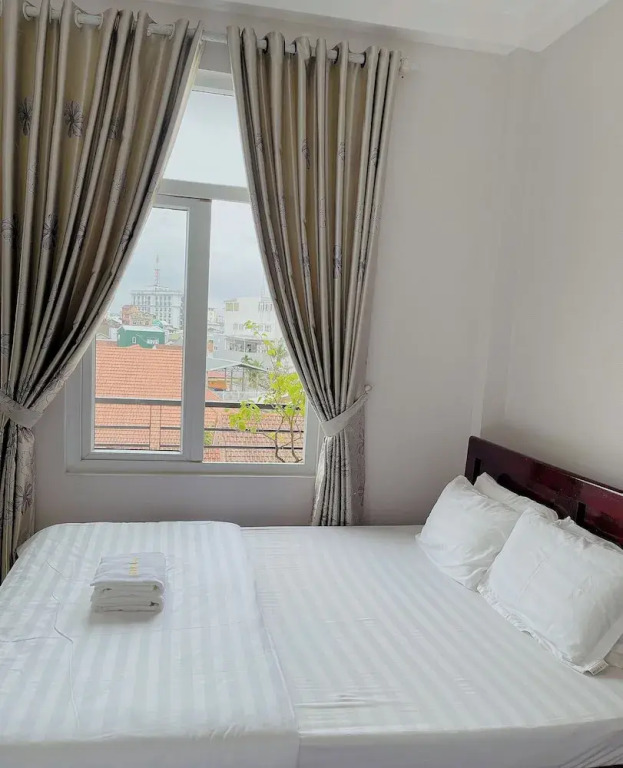 Amy Hotel Hue