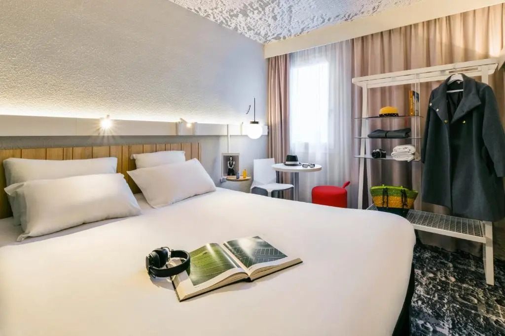 ibis Lyon Sud Saint-Rambert-dAlbon