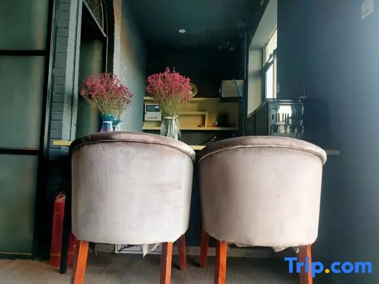 Shangya Xiahe Hotel (Beijing Tongzhou Universal Studios)