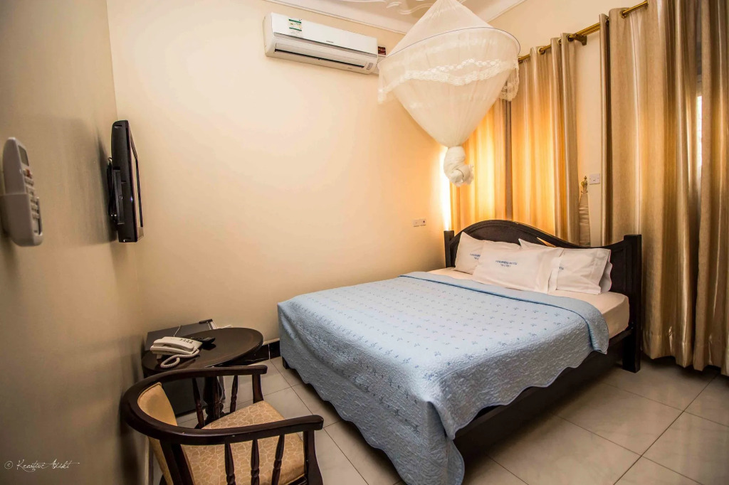 Innophine Hotel 790