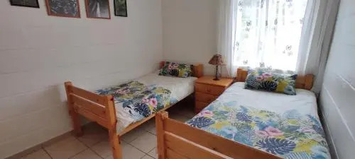 19 Marina Glen
