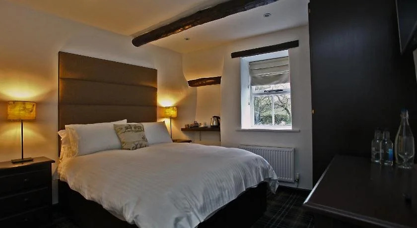 The White Lion Inn