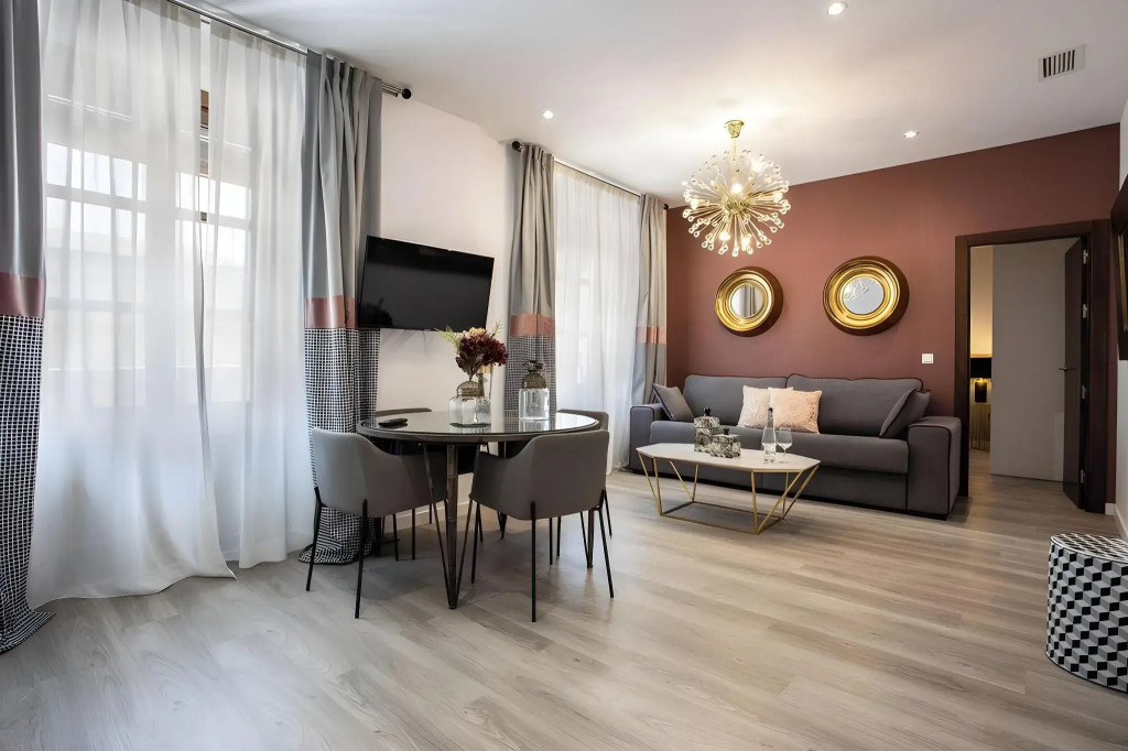 BiBo Suites Plaza Nueva