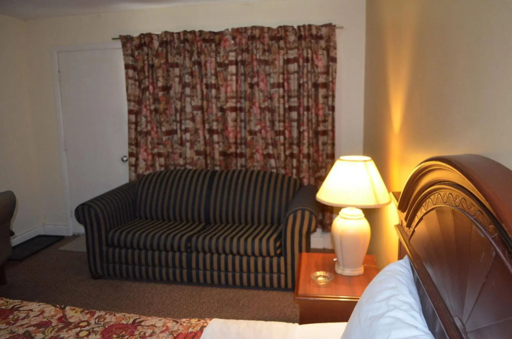 Mohawk Motel
