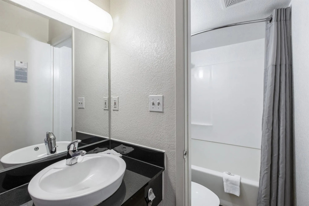 Motel 6-Council Bluffs, IA - Omaha East