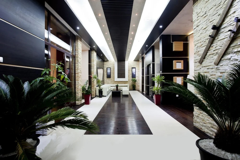 Apart & Spa Zoned