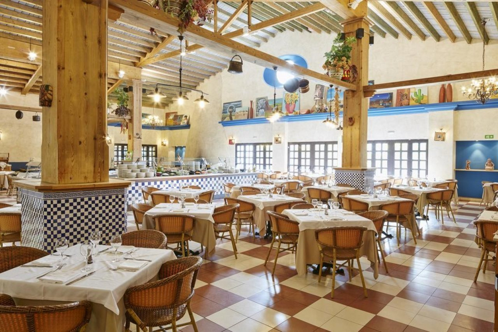 PortAventura Hotel El Paso - Includes unlimited access to PortAventura Park & 1 access to Ferrari Land