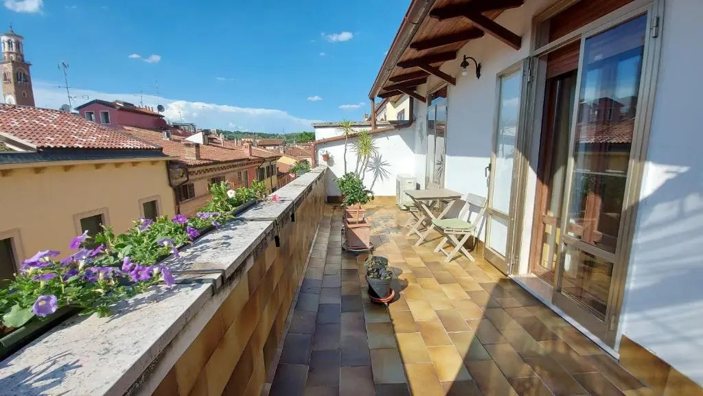 Marconi Rooms – Porta Leoni