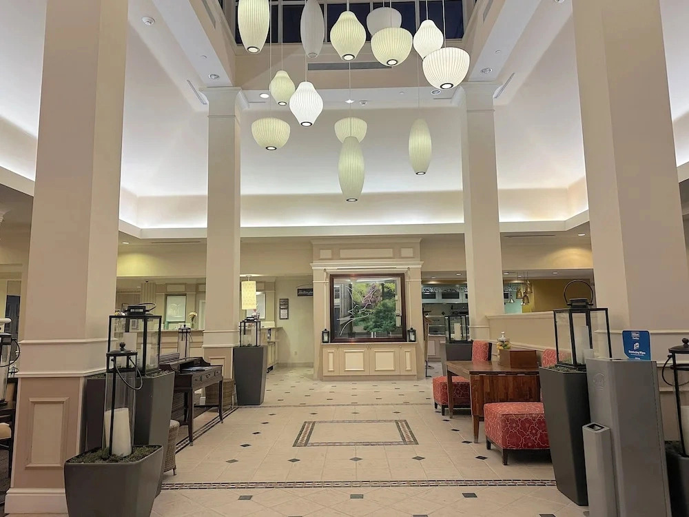 Arnot Grand Hotel & Suites