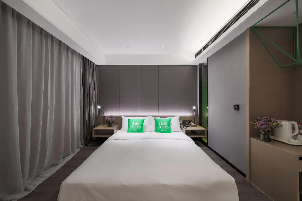 Ibis Styles Nanjing South Railway Station North Square